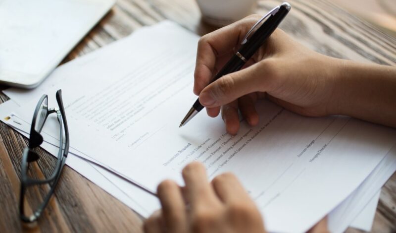 Contratos Comerciais valem mesmo a pena ou é só burocracia